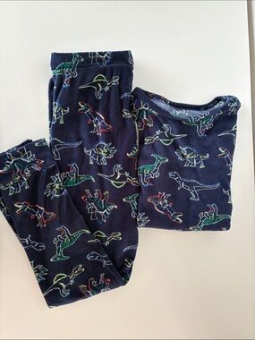 Cat & Jack Navy Pajama Set with Multicolor Dinosaur Outline Print 12